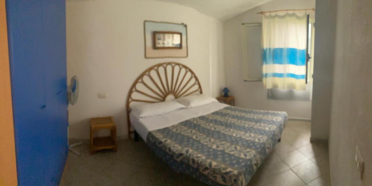 Borgo Marino Badesi Aparthotel Bagian luar foto